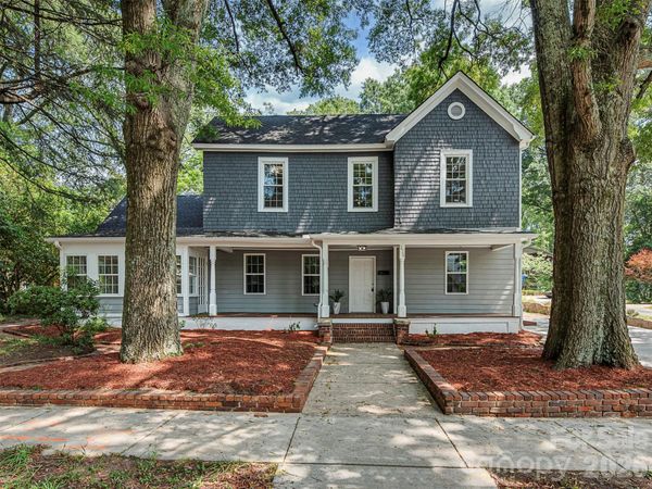 234 S Academy Street, Mooresville, NC 28115