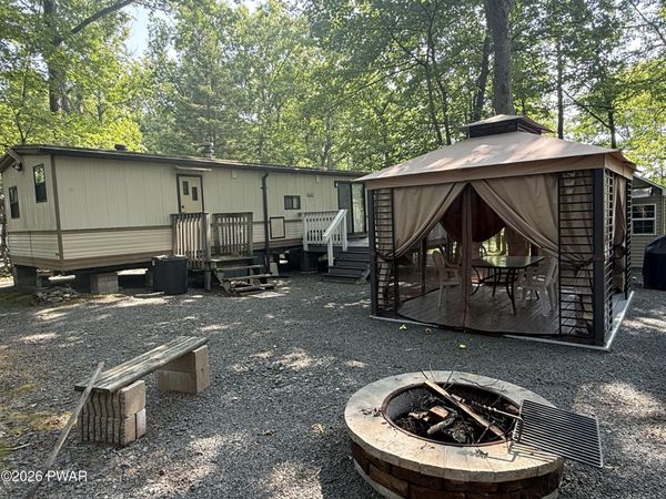 220 Tribes Drive , Shohola, PA 18458