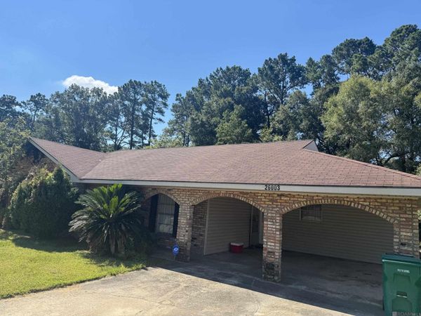 26003 Shadow Brook Ave, Denham Springs, LA 70826