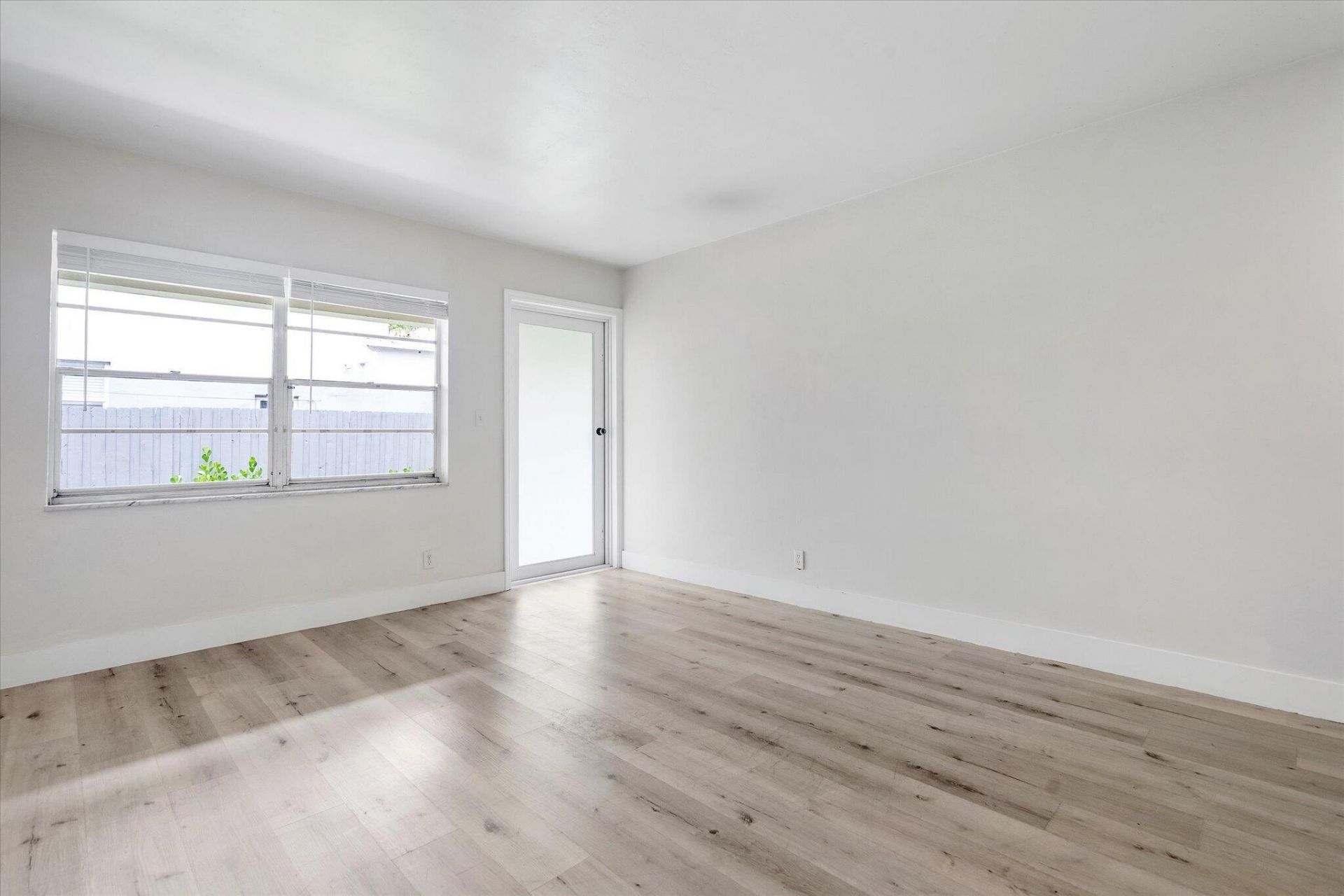 1638 Plunkett Street, Unit 9, Hollywood, FL 33020 Photo