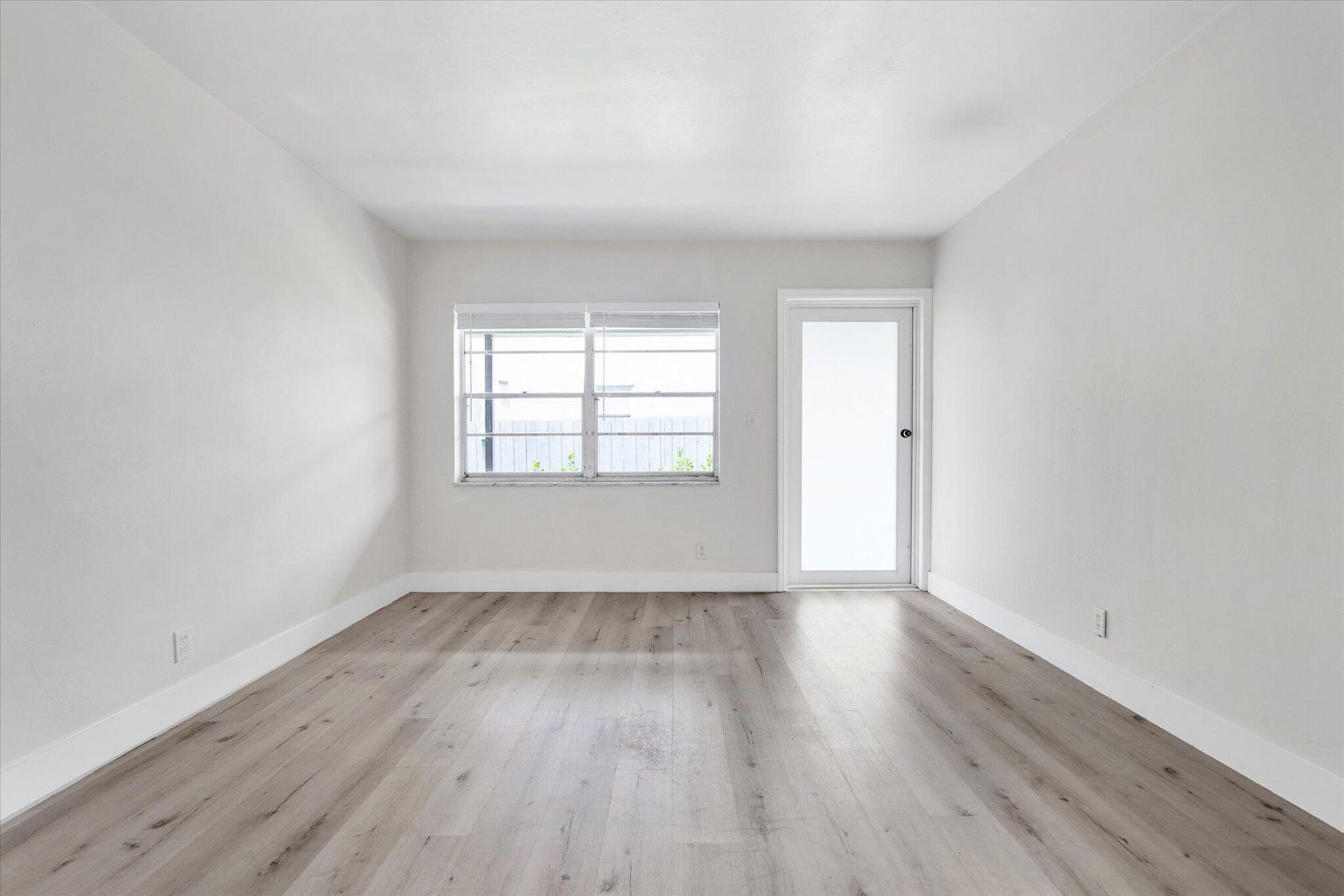 1638 Plunkett Street, Unit 9, Hollywood, FL 33020 Photo