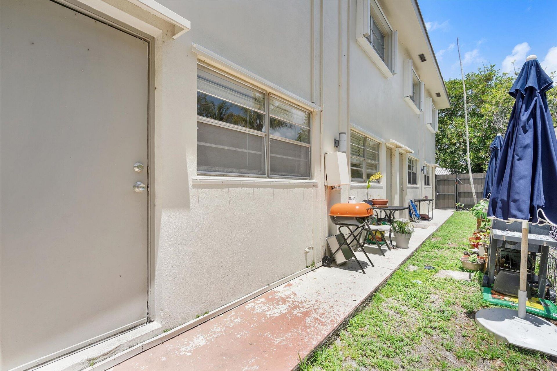 1638 Plunkett Street, Unit 9, Hollywood, FL 33020 Photo