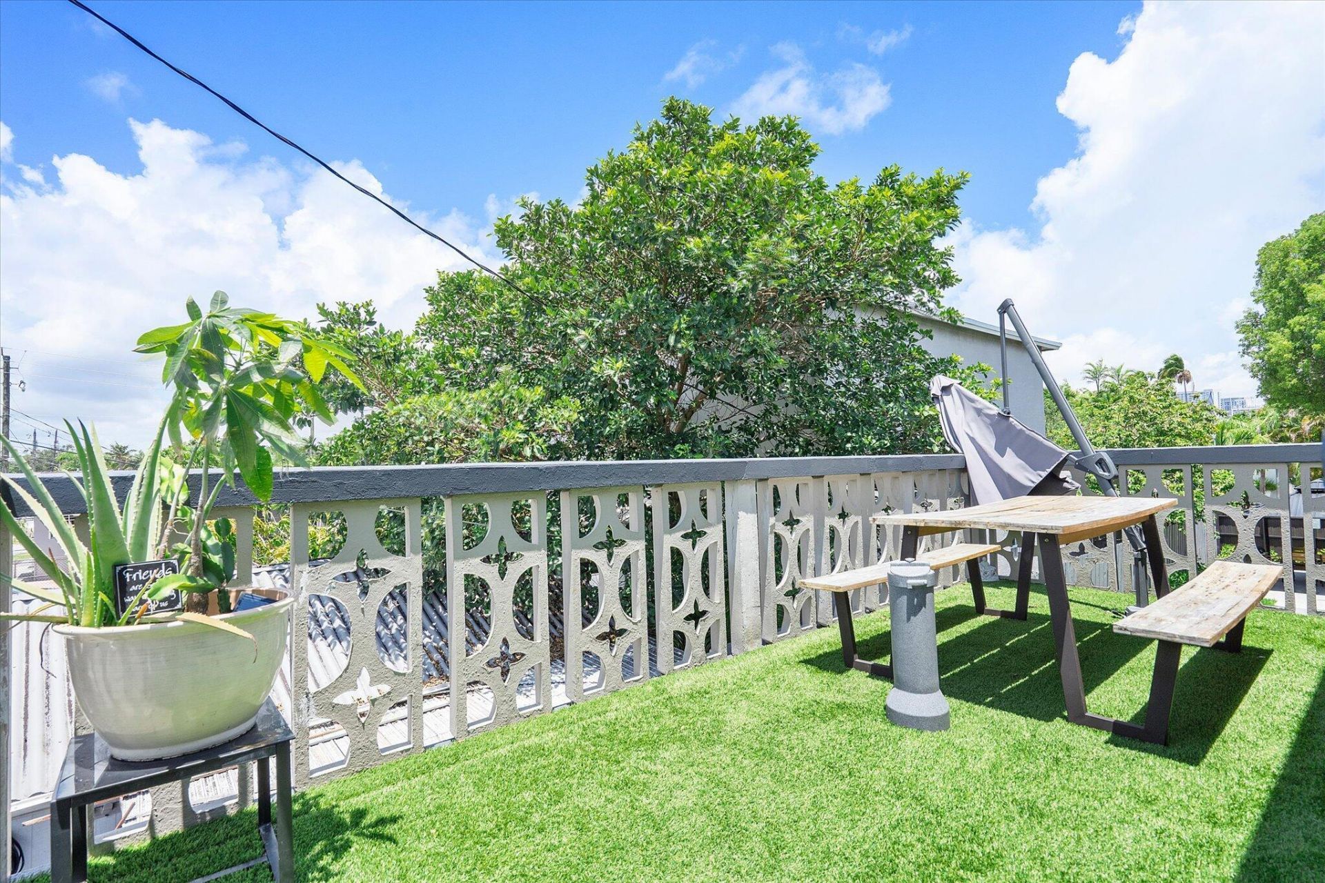 1638 Plunkett Street, Unit 9, Hollywood, FL 33020 Photo