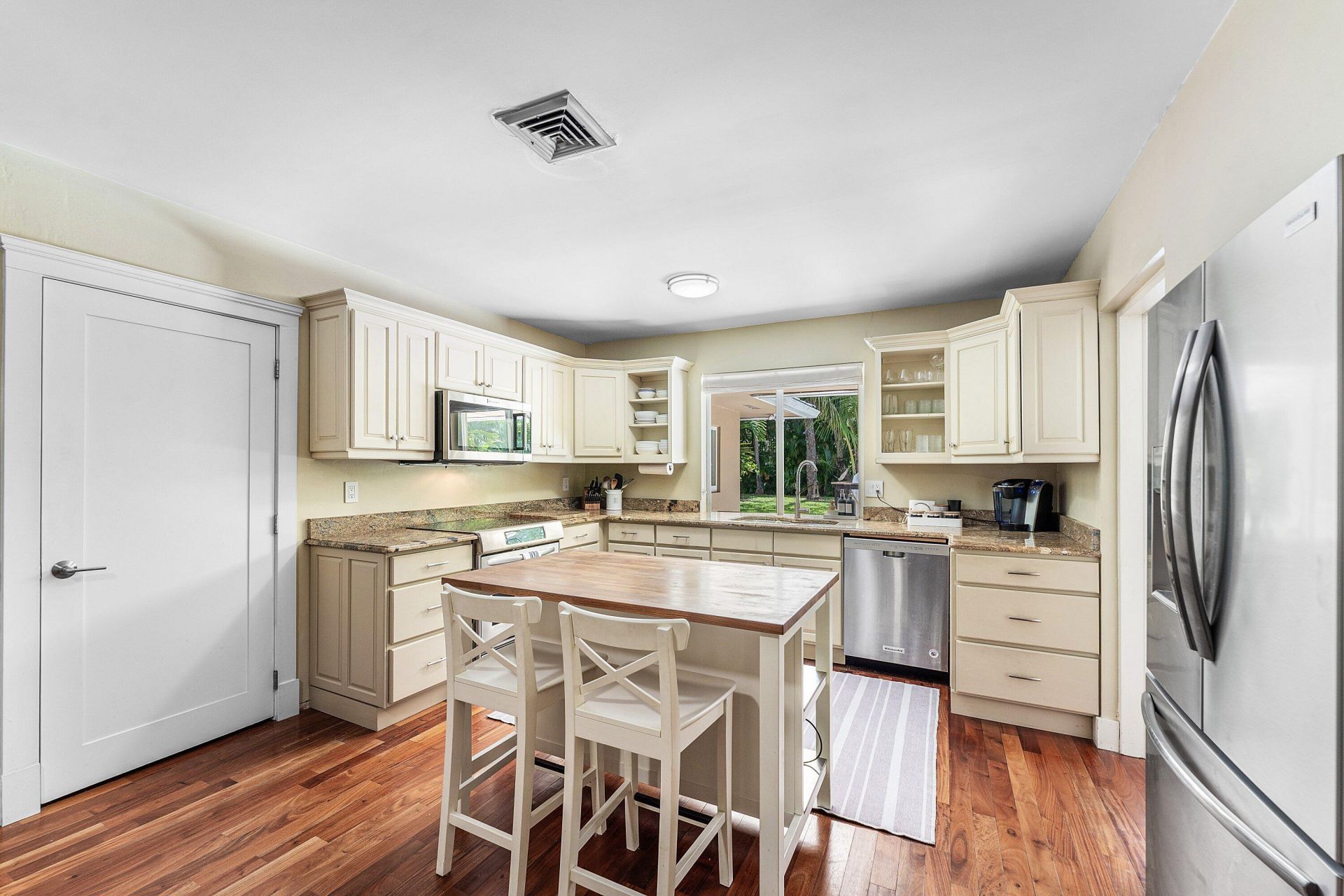 2130 SW 27th Terrace, Fort Lauderdale, FL 33312 Photo