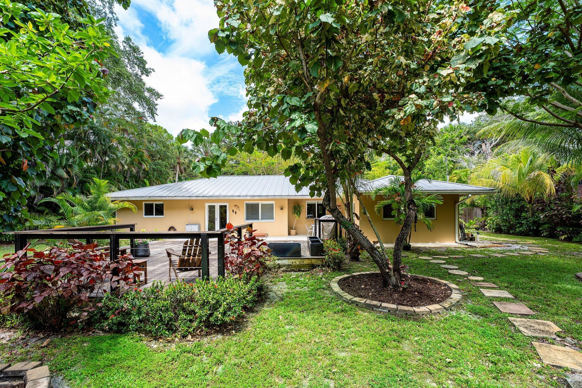 2130 SW 27th Terrace, Fort Lauderdale, FL 33312 Photo
