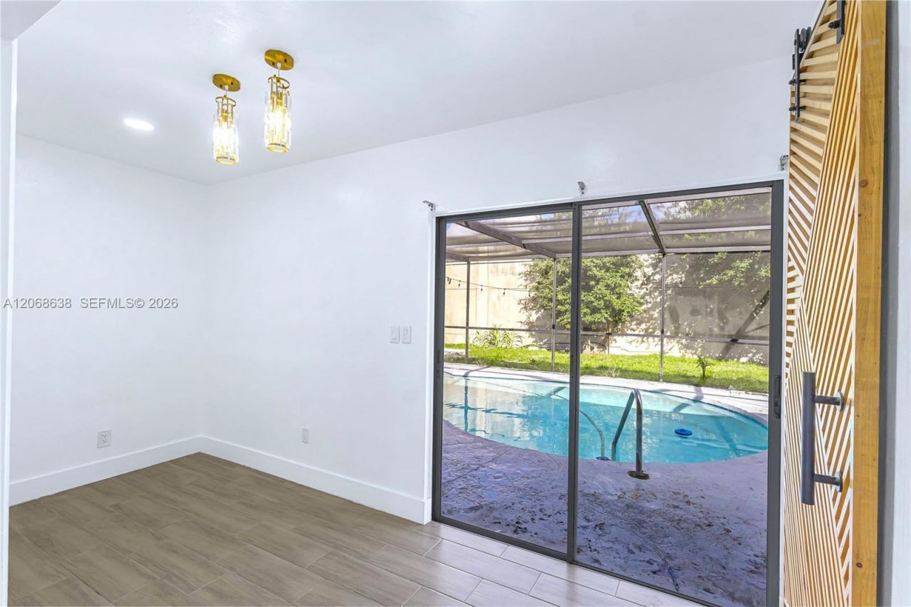 1854 Lauderdale Manor Dr , Fort Lauderdale, FL 33311 Photo