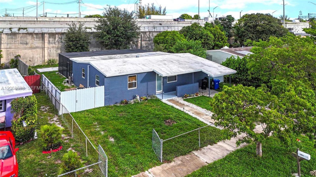 1854 Lauderdale Manor Dr , Fort Lauderdale, FL 33311 Photo