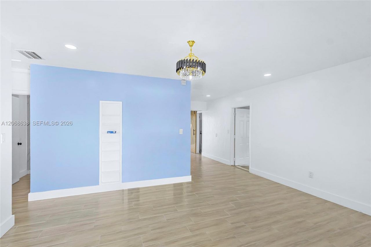 1854 Lauderdale Manor Dr , Fort Lauderdale, FL 33311 Photo