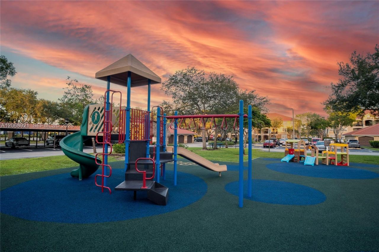 11601 SW 2nd St, Unit 21308, Pembroke Pines, FL 33025 Photo