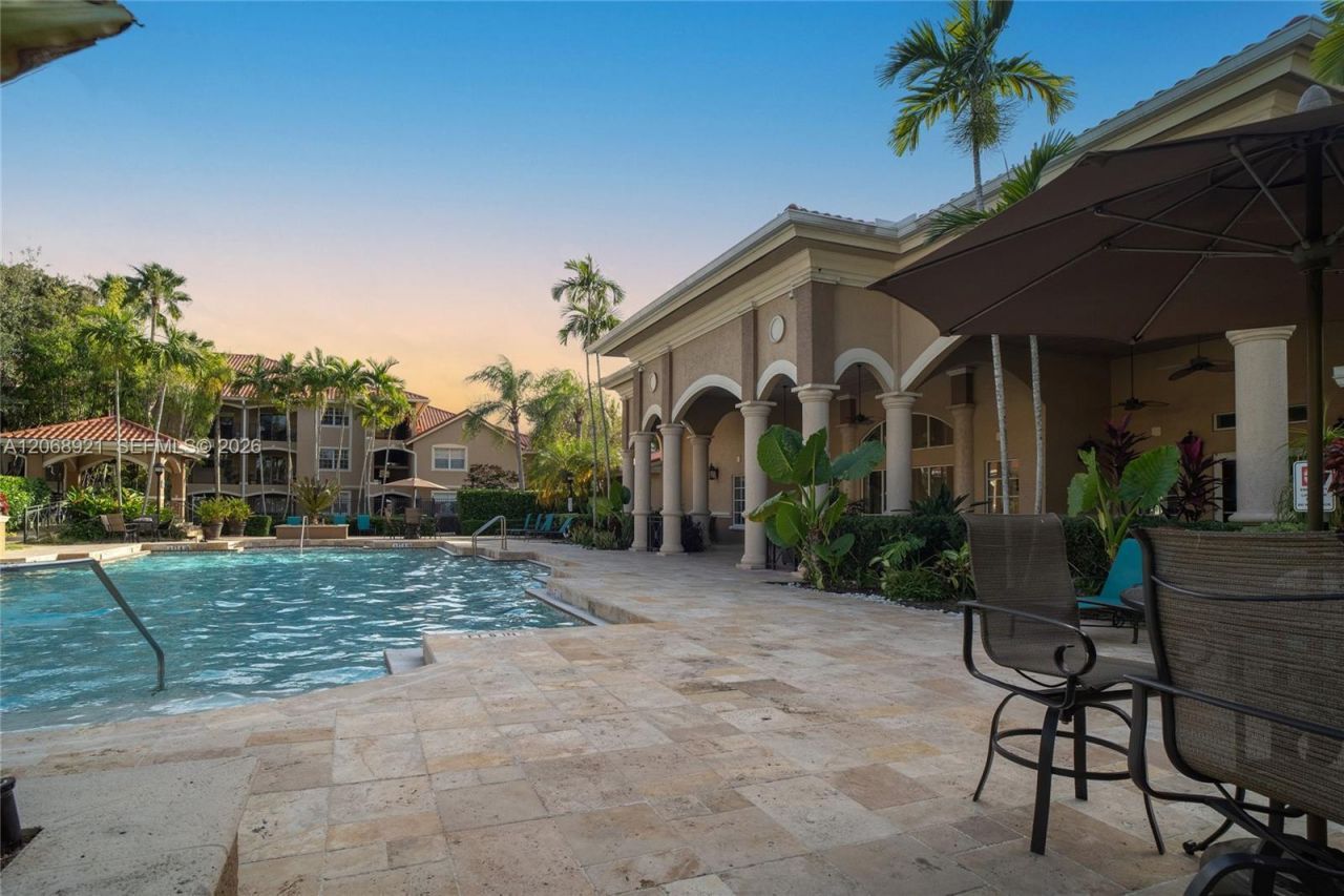 11601 SW 2nd St, Unit 21308, Pembroke Pines, FL 33025 Photo