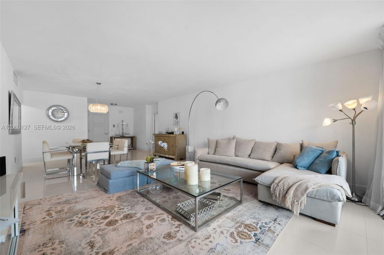 9801 Collins Ave , Unit 20V, Bal Harbour, FL 33154 Photo