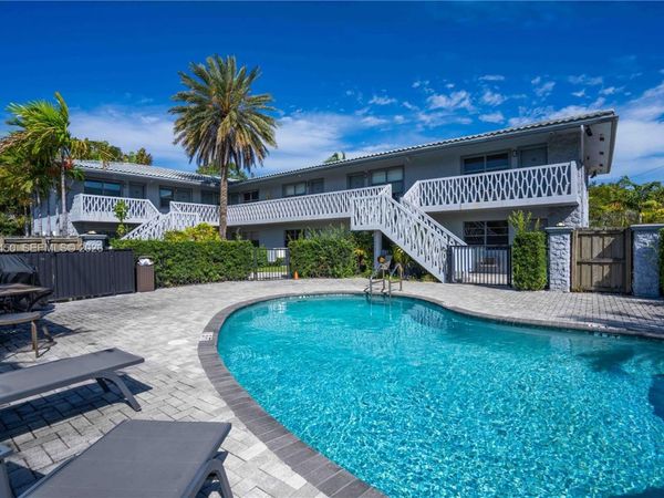 715 NE 6th St , Unit 3, Fort Lauderdale, FL 33304