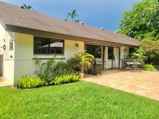 10220 SW 91st St, Miami, FL 33176 Photo