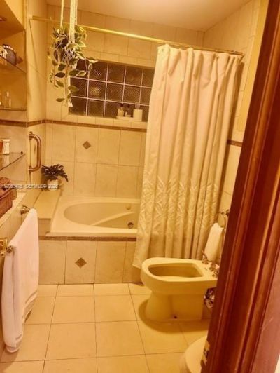 10220 SW 91st St, Miami, FL 33176 Photo