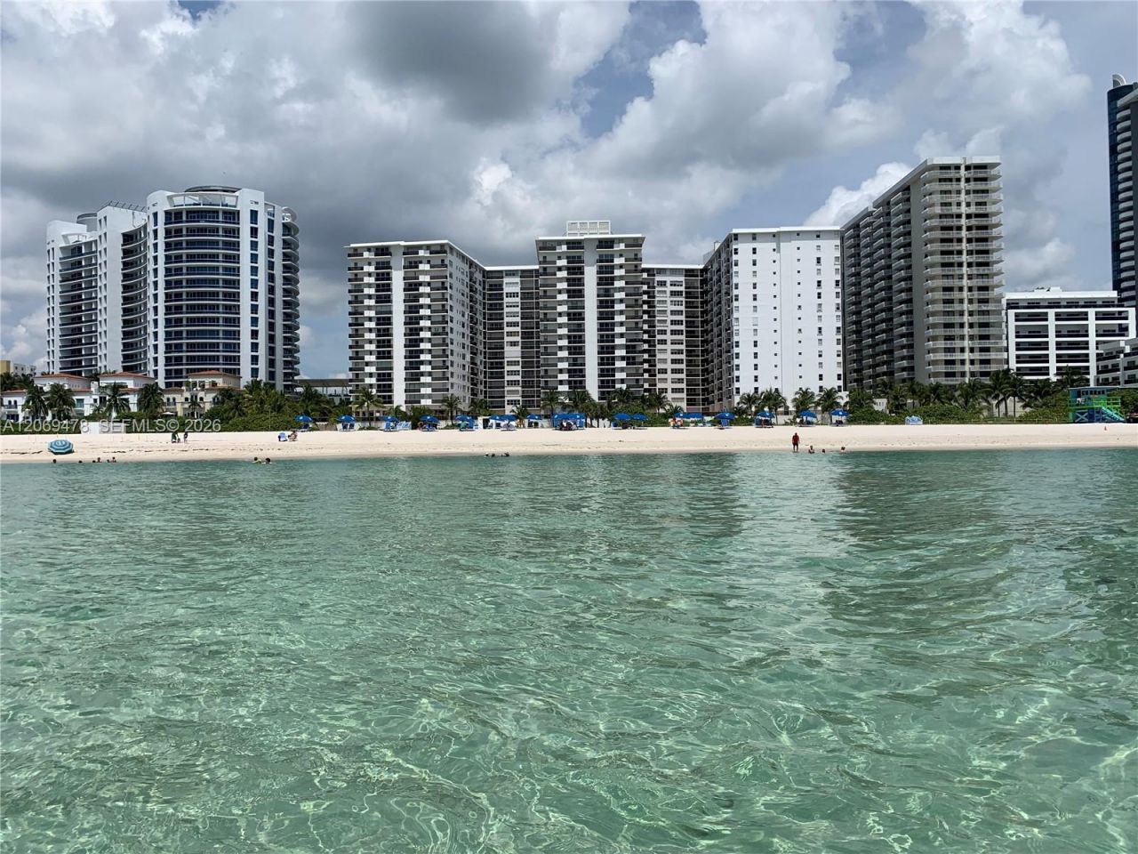 6039 Collins Ave, Unit 310, Miami Beach, FL 33140 Photo