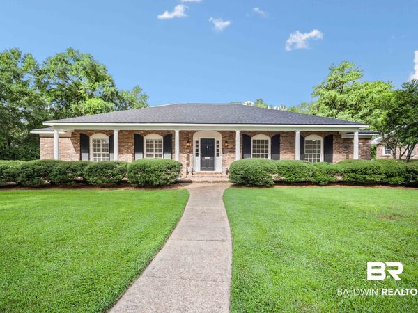 301 E Indian Creek Drive, Mobile, AL 36607