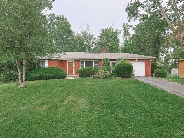 5240 Myerdale Drive, Cincinnati, OH 45242