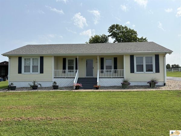 824 Lexington Drive , Glasgow, KY 42141