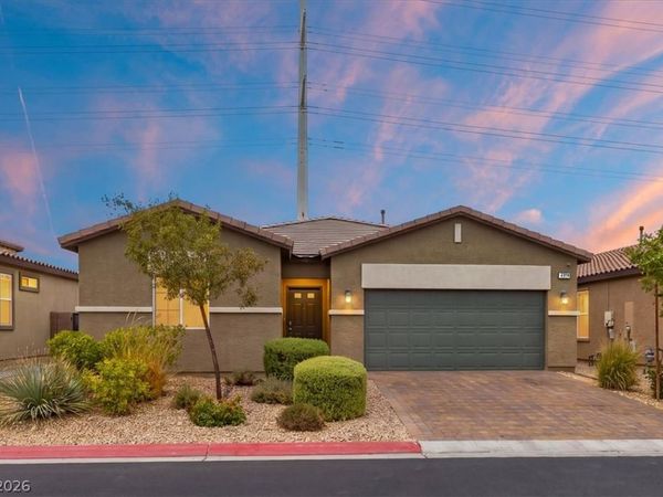 4414 Meline Avenue , North Las Vegas, NV 89084