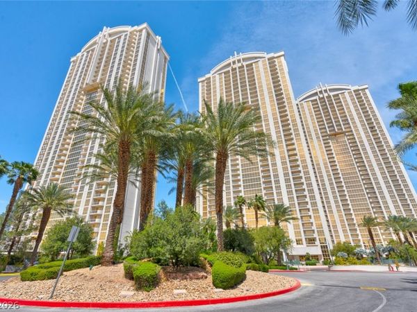 135 E Harmon Avenue , Unit 1704, Las Vegas, NV 89109