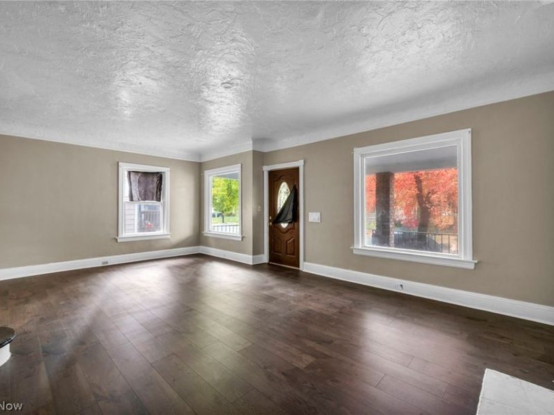 1677 Carlyon Road, East Cleveland, OH 44112 Photo 15