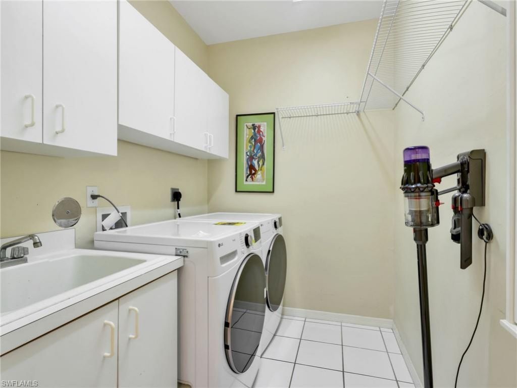 6832 Compton Ln S, Naples, FL 34104 Photo