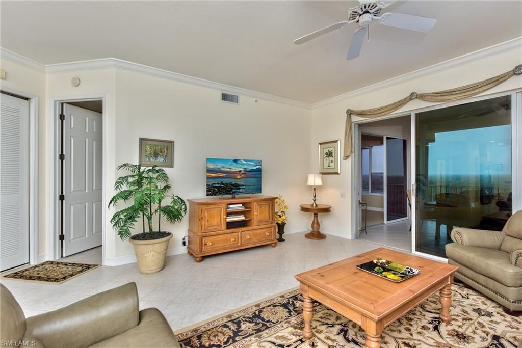 9111 Southmont Cv, Unit 406, Fort Myers, FL 33908 Photo
