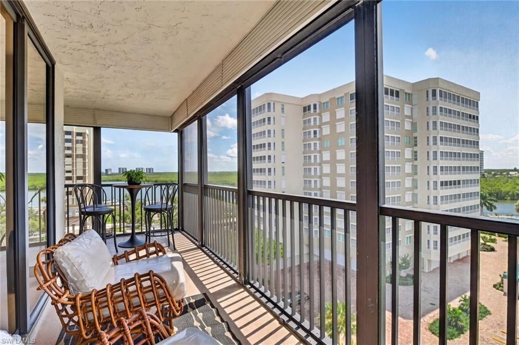 11 Bluebill Ave , Unit 606, Naples, FL 34108 Photo