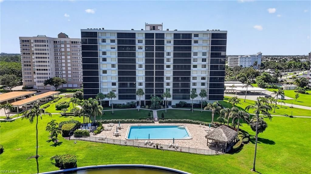 11 Bluebill Ave , Unit 606, Naples, FL 34108 Photo