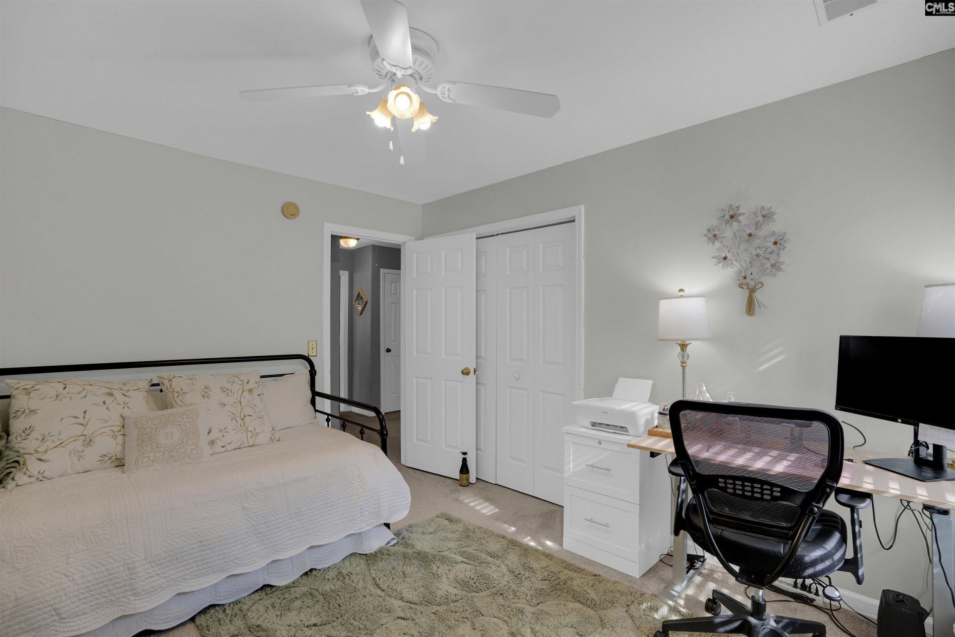 6 Beaconfield Court Photo 23
