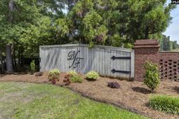 6 Beaconfield Court photo 4