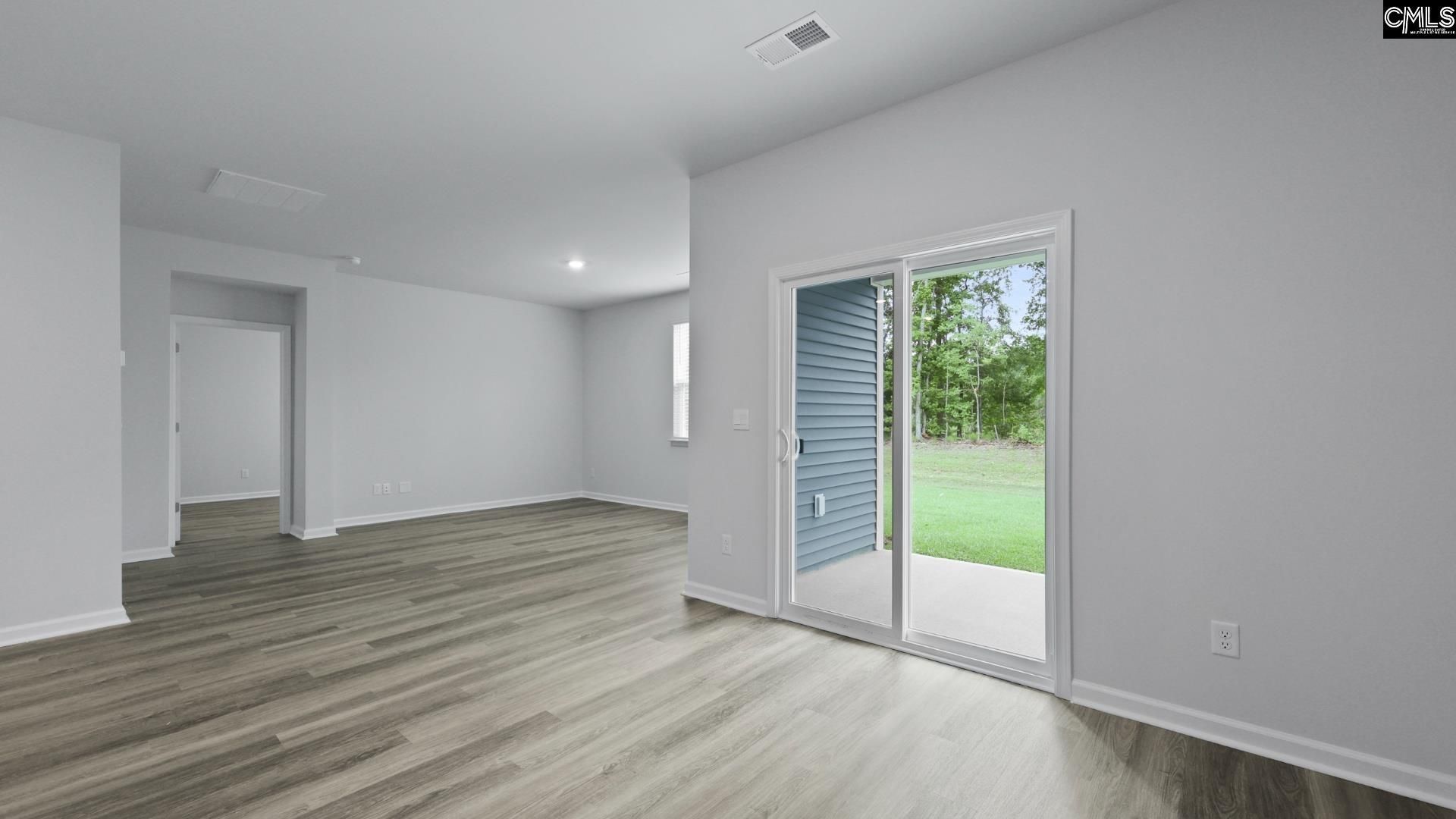 212 Horatio Lane Photo 10