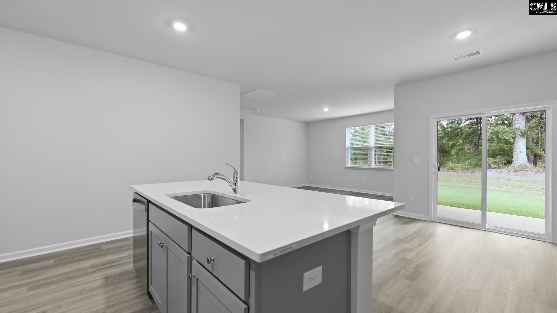212 Horatio Lane Photo 6
