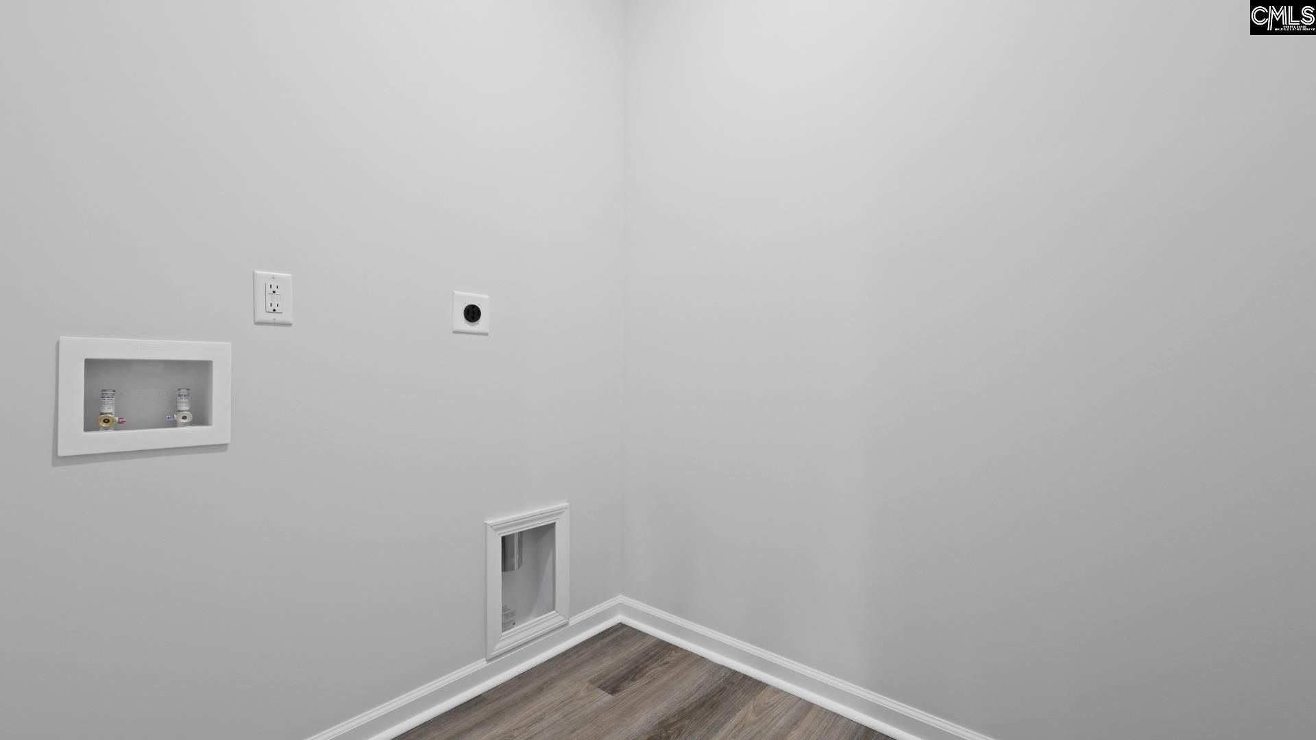 212 Horatio Lane Photo 9