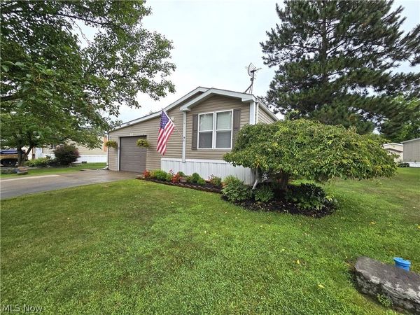 20 Apple Drive , Andover, OH 44003