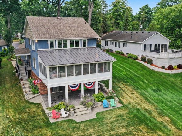 4720 Downing Drive, Pinckney, MI 48169