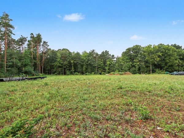 2678 S Patterson Road, Wayland, MI 49348