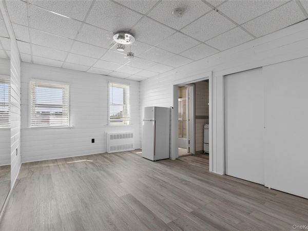 52 Florida Street, Unit 20, Long Beach, NY 11561