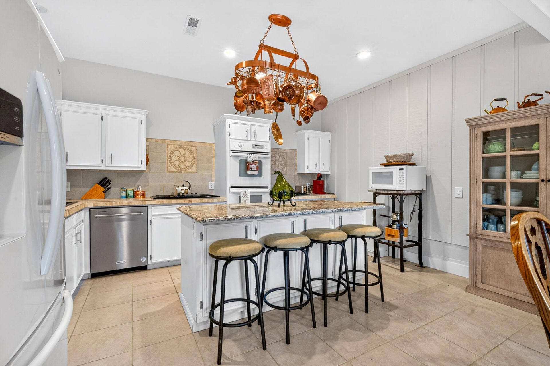 2475 Clubhouse Road Photo 43