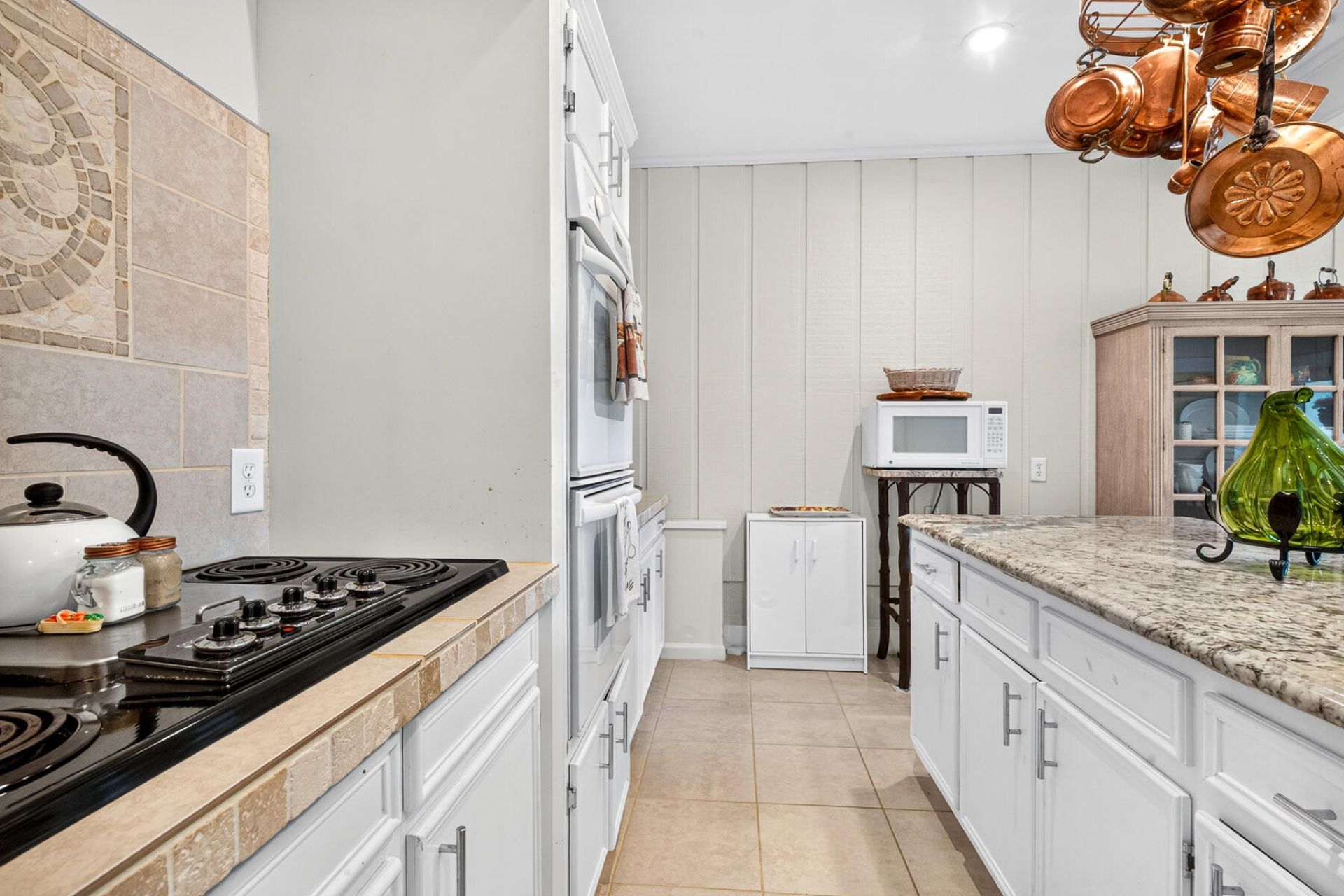 2475 Clubhouse Road Photo 45