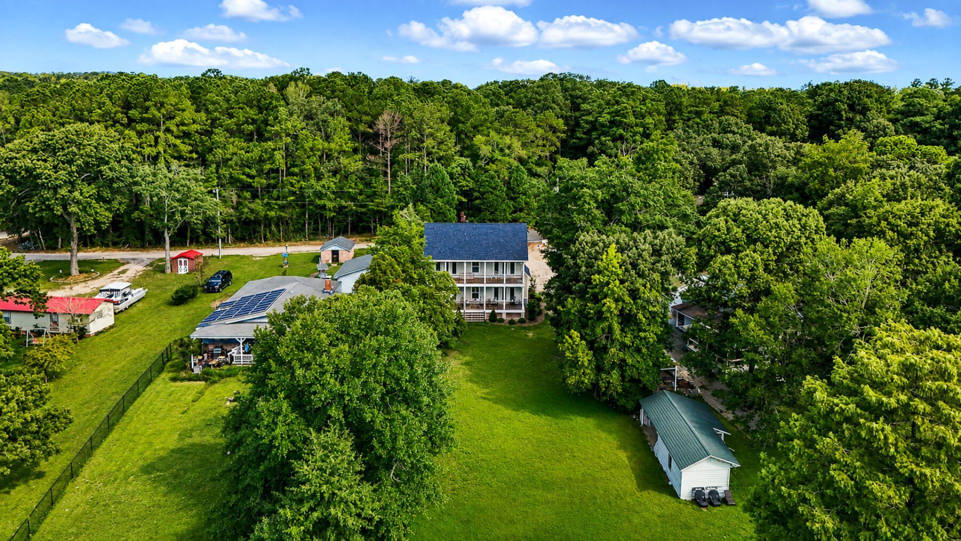 2475 Clubhouse Road Photo 8