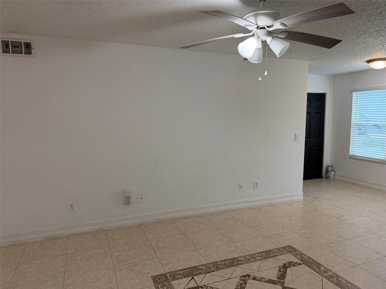 4658 Commander Drive, Unit 813, Orlando, FL 32822 Photo