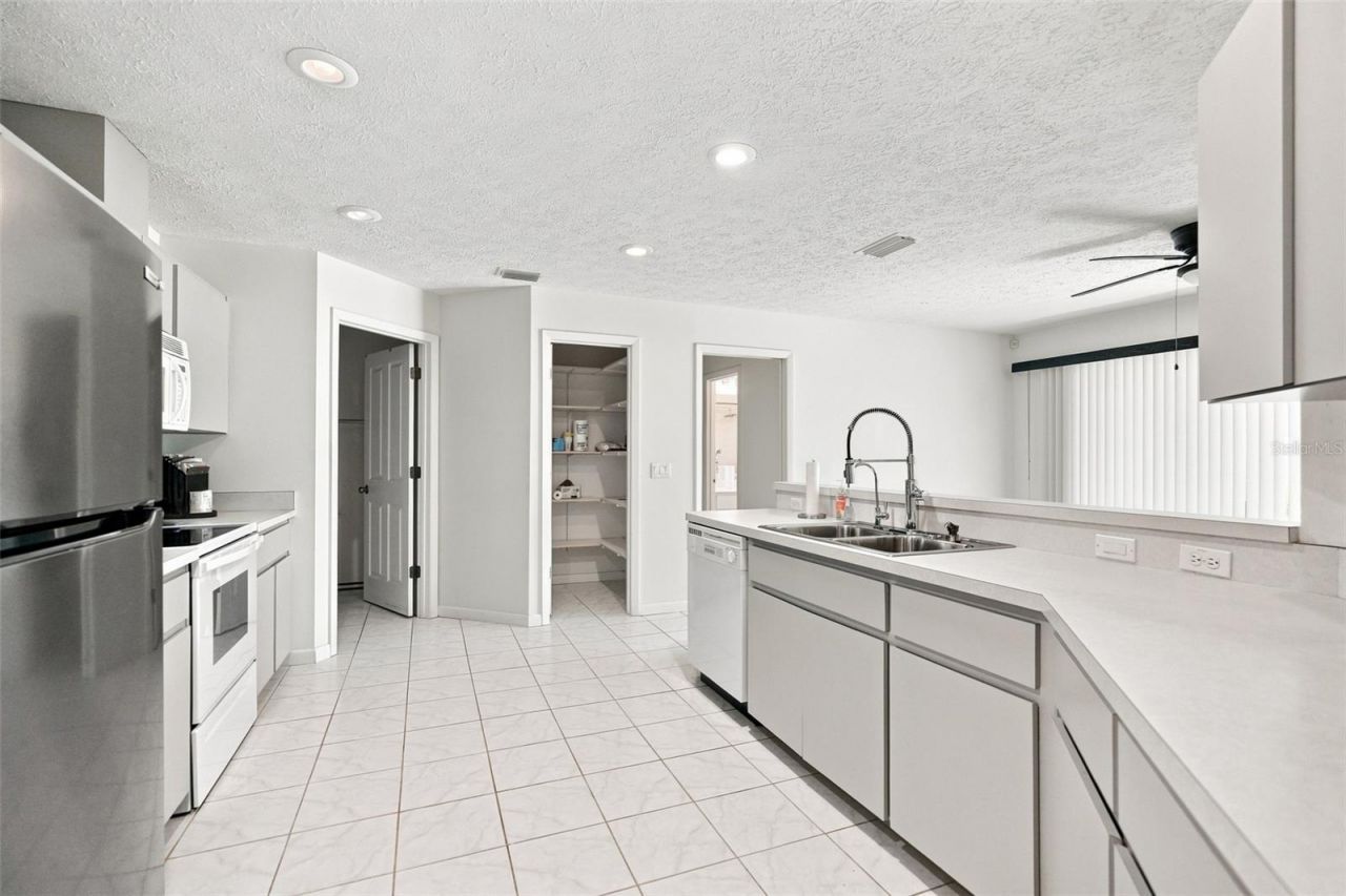 1009 Tulane Terrace , Inverness, FL 34450 Photo