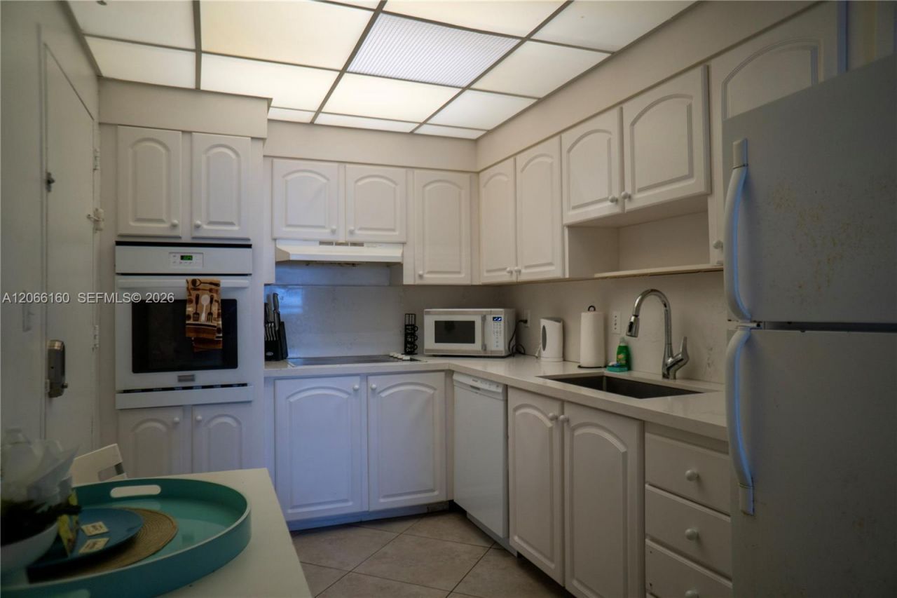 3901 S Ocean Dr , Unit PH16O, Hollywood, FL 33019 Photo