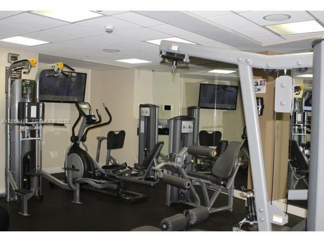 2601 NW 16th St Rd , Unit 637, Miami, FL 33125 Photo