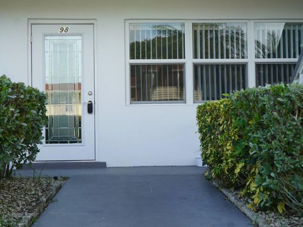 97 BERKSHIRE E, West Palm Beach, FL 33417