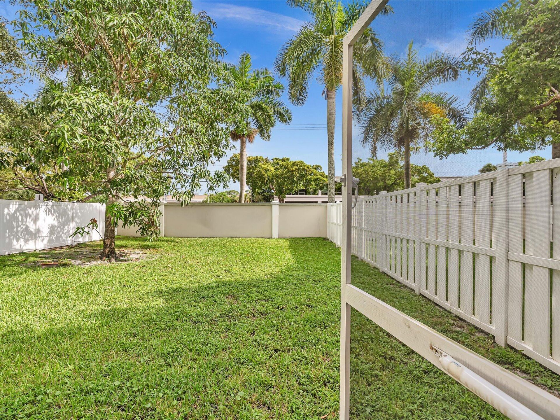 7549 NW 3rd Court, Plantation, FL 33317 Photo