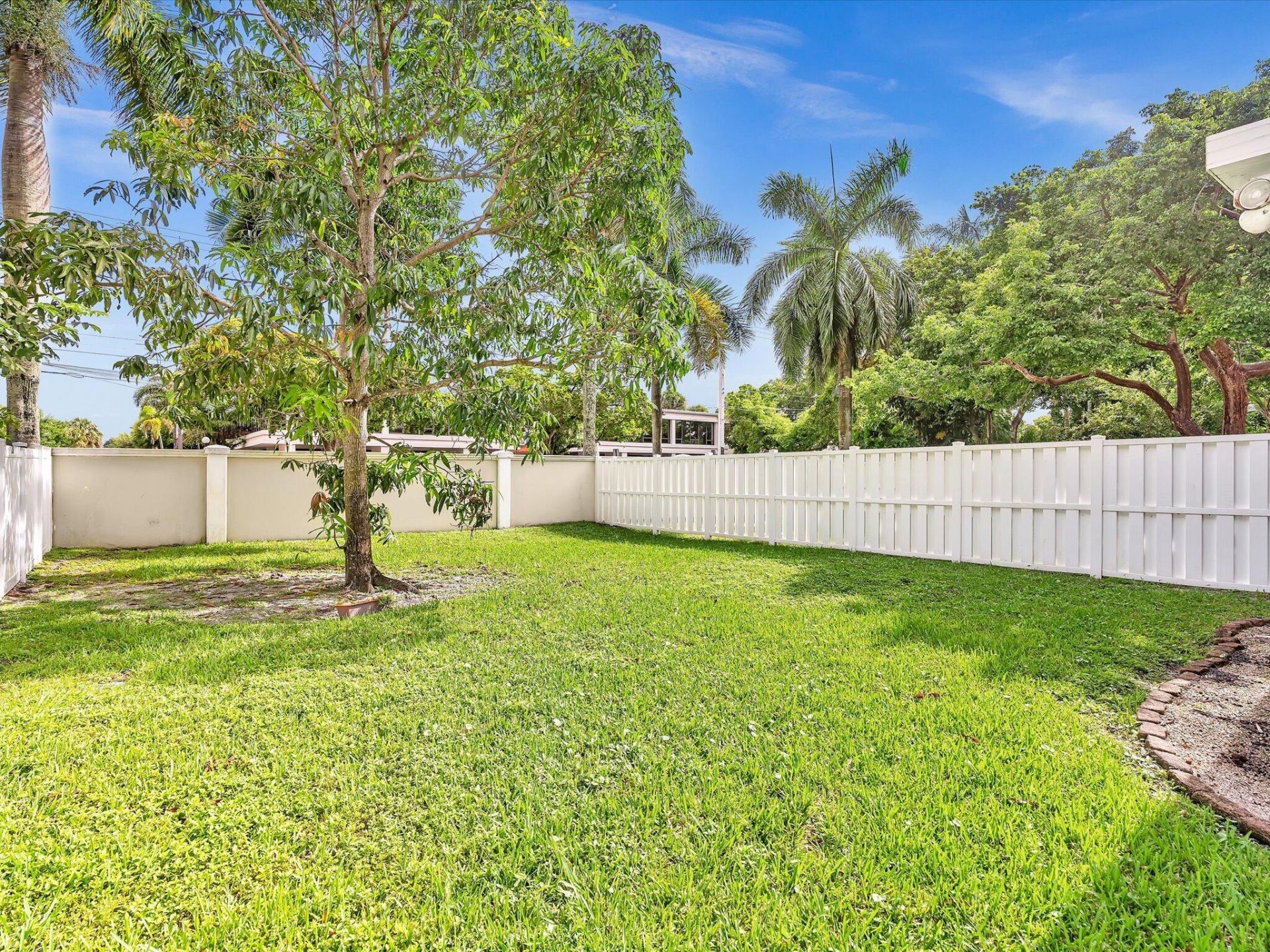 7549 NW 3rd Court, Plantation, FL 33317 Photo