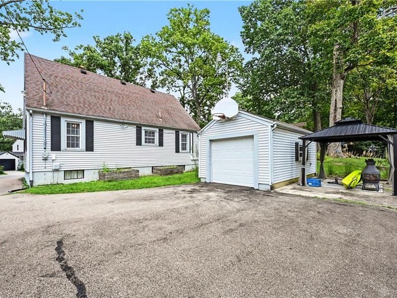 150 Thelma Avenue, Dayton, OH 45415 Photo 3