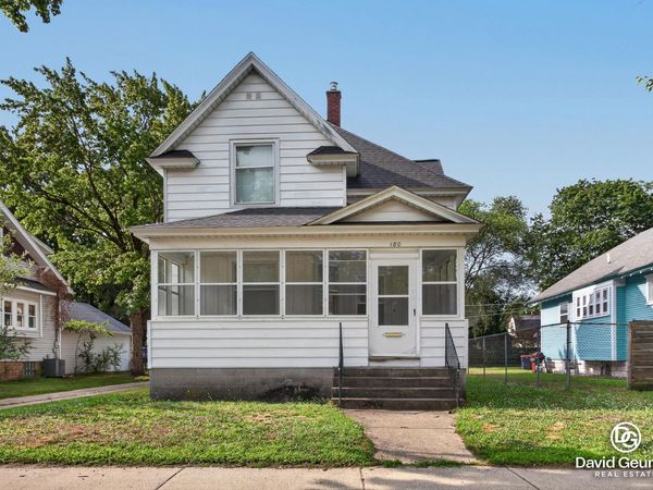 180 W 18th Street, Holland, MI 49423